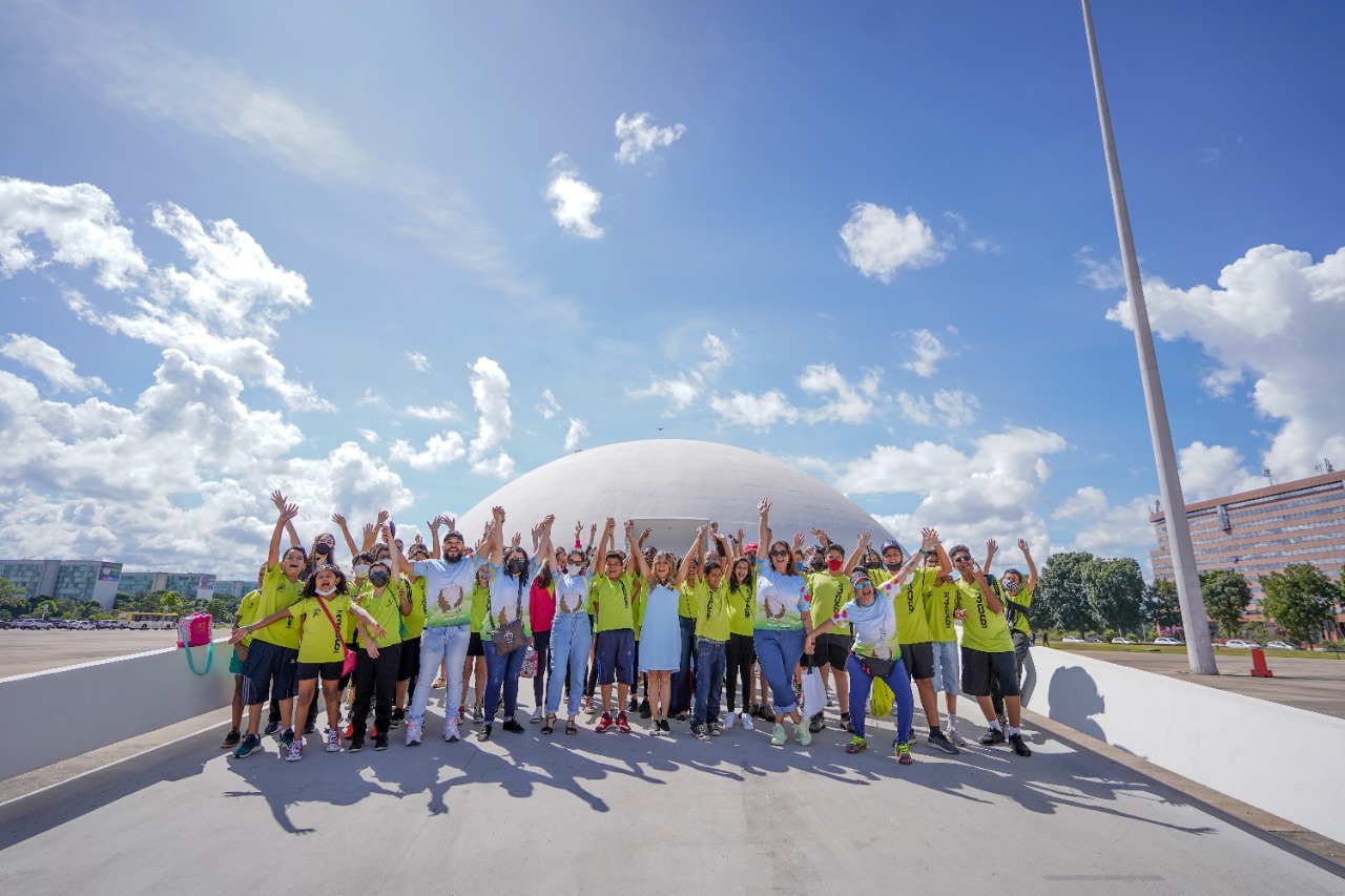 Pontos turísticos viram salas de aula para alunos do Guará