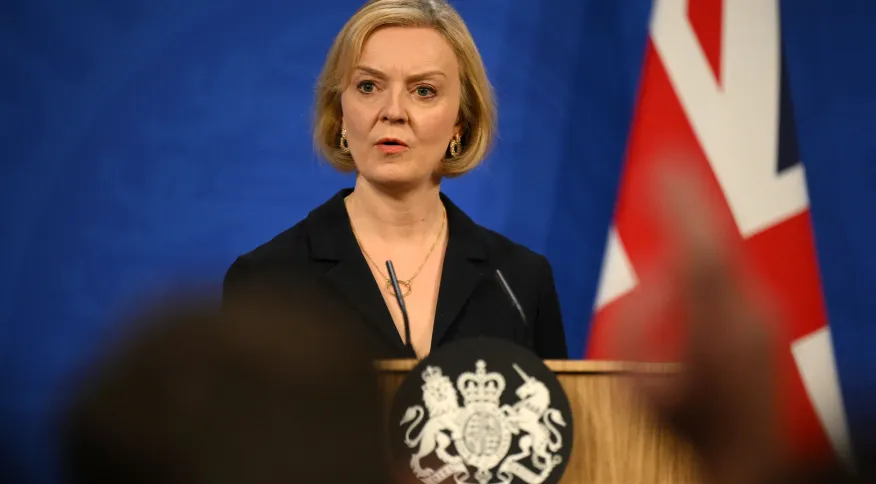 Após polêmicas sobre plano econômico, Liz Truss renuncia ao cargo