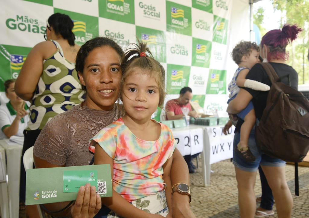 Programas do Goiás Social chamam atenção de autoridades de Pernambuco