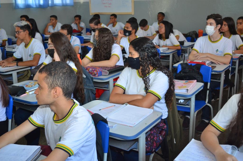 GOIÁS: Período de matrículas na rede estadual de ensino termina no próximo domingo (11/12)