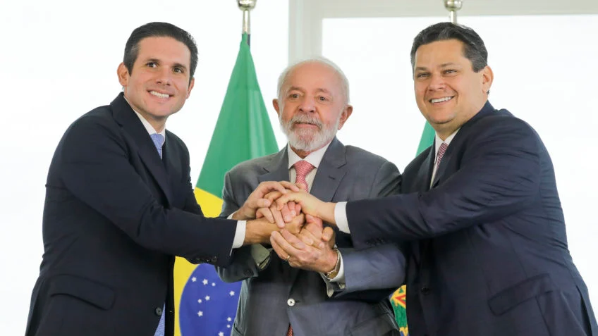 LULA: presidente convida Motta e Alcolumbre para cerimônia de assinatura da MP do tarifaço