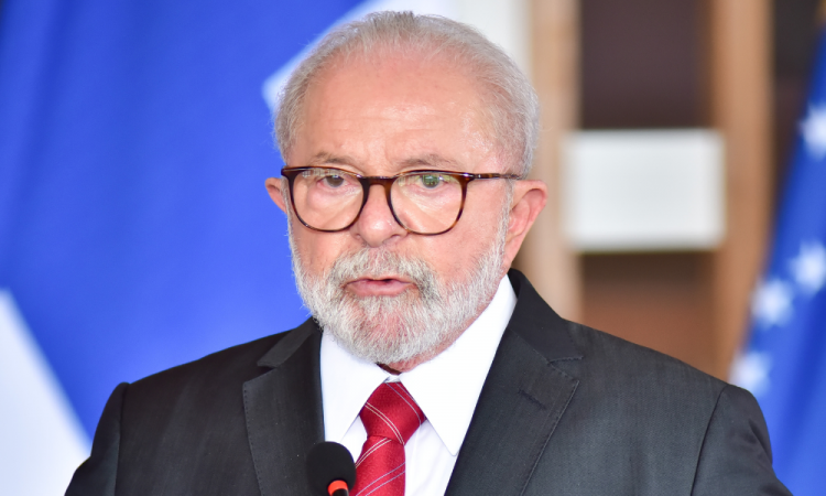 Lula: Presidente diz que incomoda muita gente e fala em 4º mandato: “Se preparem”