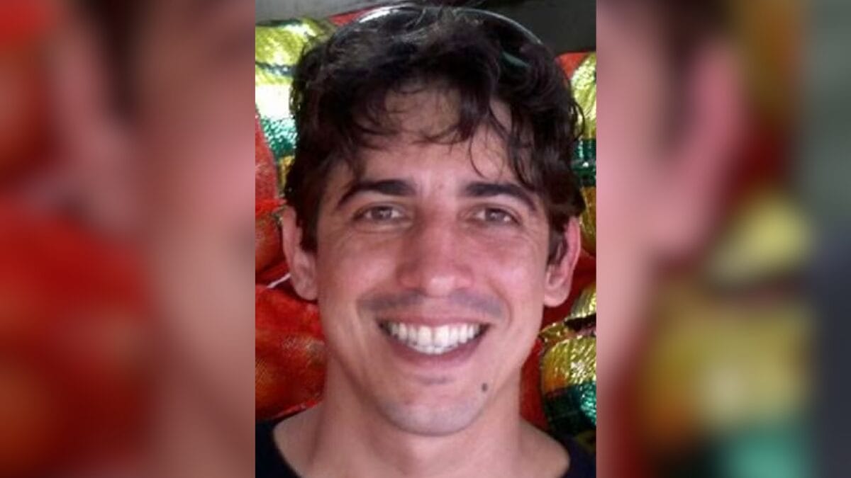 Médico brasileiro tem visto dos EUA proibido após comemorar morte de Charlie Kirk