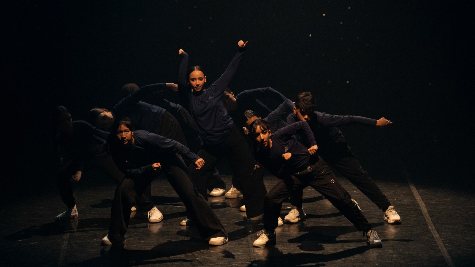 Basileu França realiza o espetáculo “Recortes Urbanos” no próximo domingo (14/9)