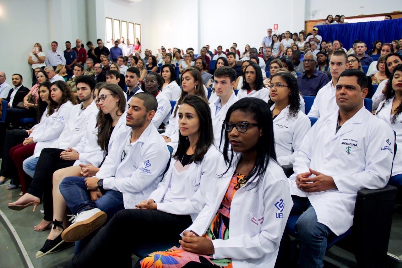 GOIÁS: Medicina da UEG lidera avaliação inédita do MEC
