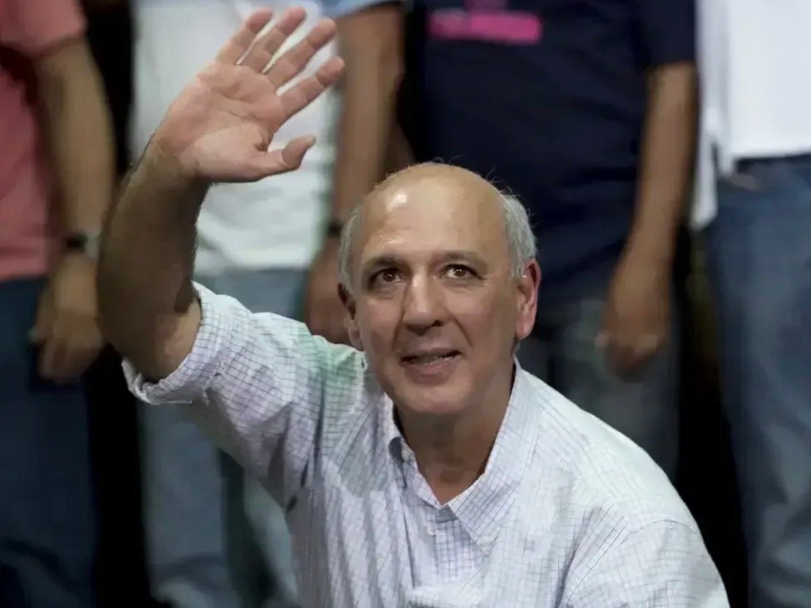 TSE barra candidatura de Arruda, que anuncia fim da disputa: “Confio na Justiça”
